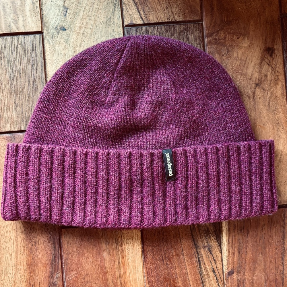 $10 add-on O/S unisex Patagonia 70% wool hat